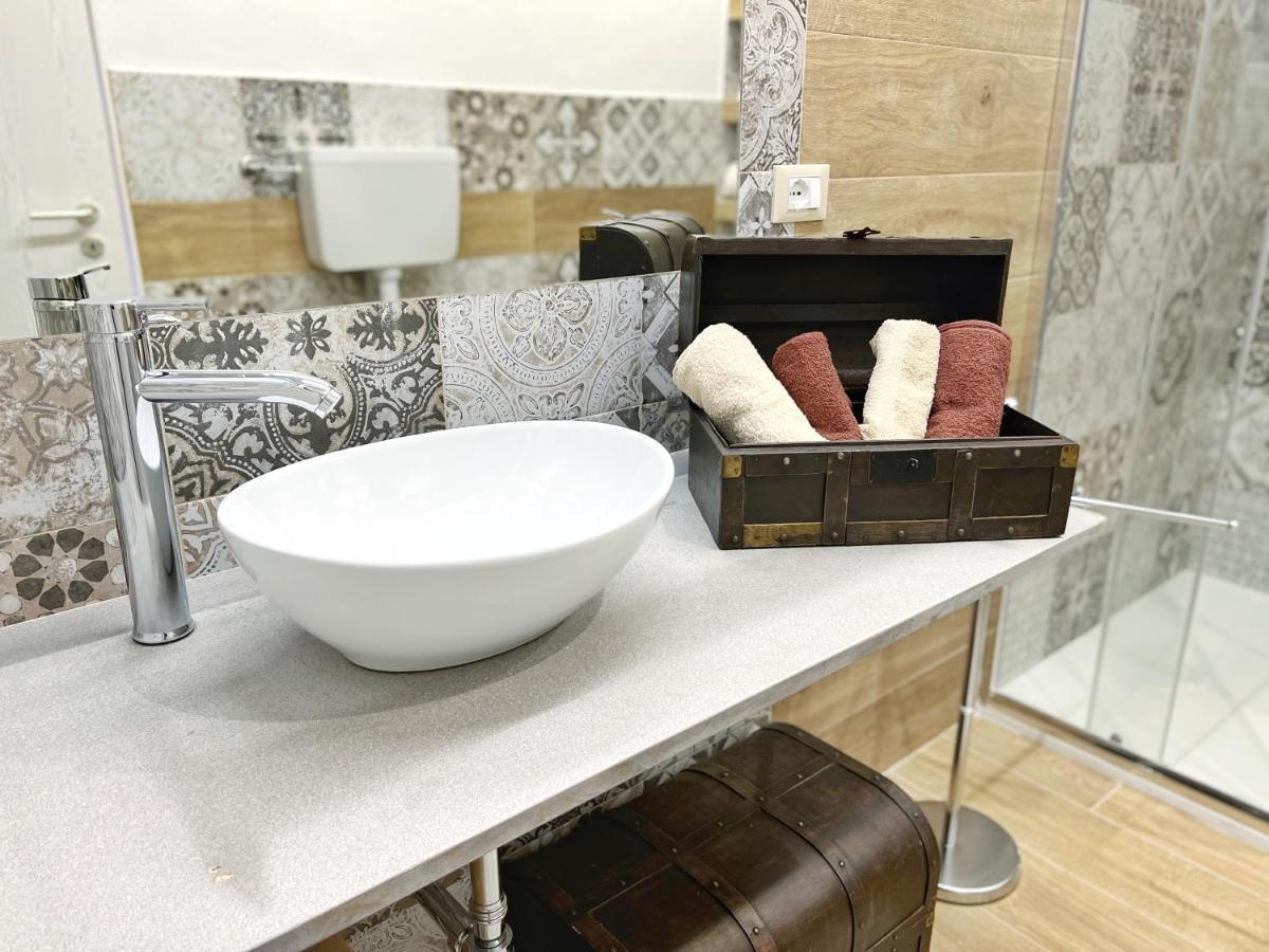Luxury Tugurio Villa Arma di Taggia Buitenkant foto